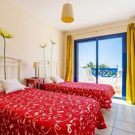 Blue Sea Playa Blanca Villa *